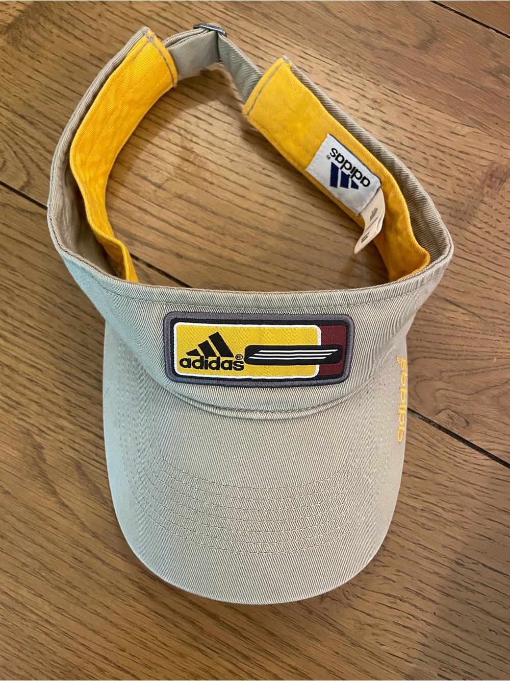 adidas Visor #144